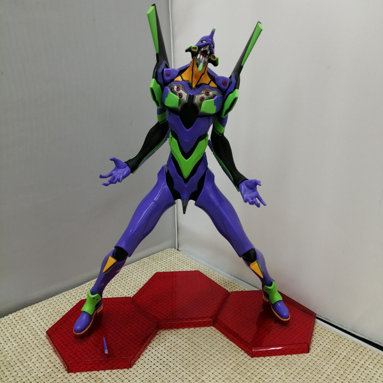 エヴァンゲリオン 初号機 可動式フィギュア　特大　プレミア　廃盤 約45cm EVA|エヴァンゲリオン初号機フィギュア|HARDOFFオフモール