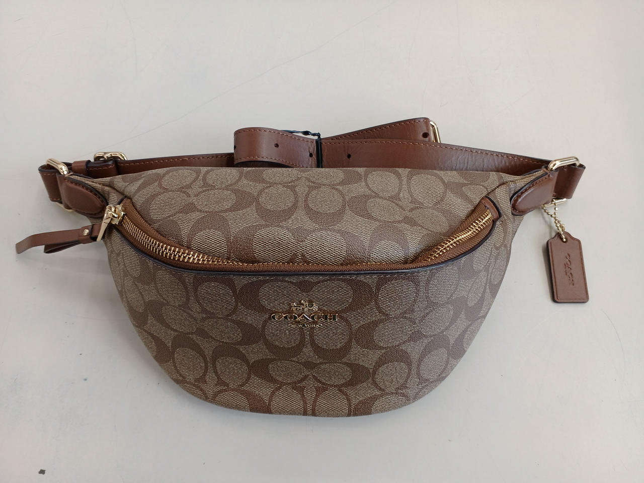 COACH 型番：F48740 ウエストバッグ 9,636円