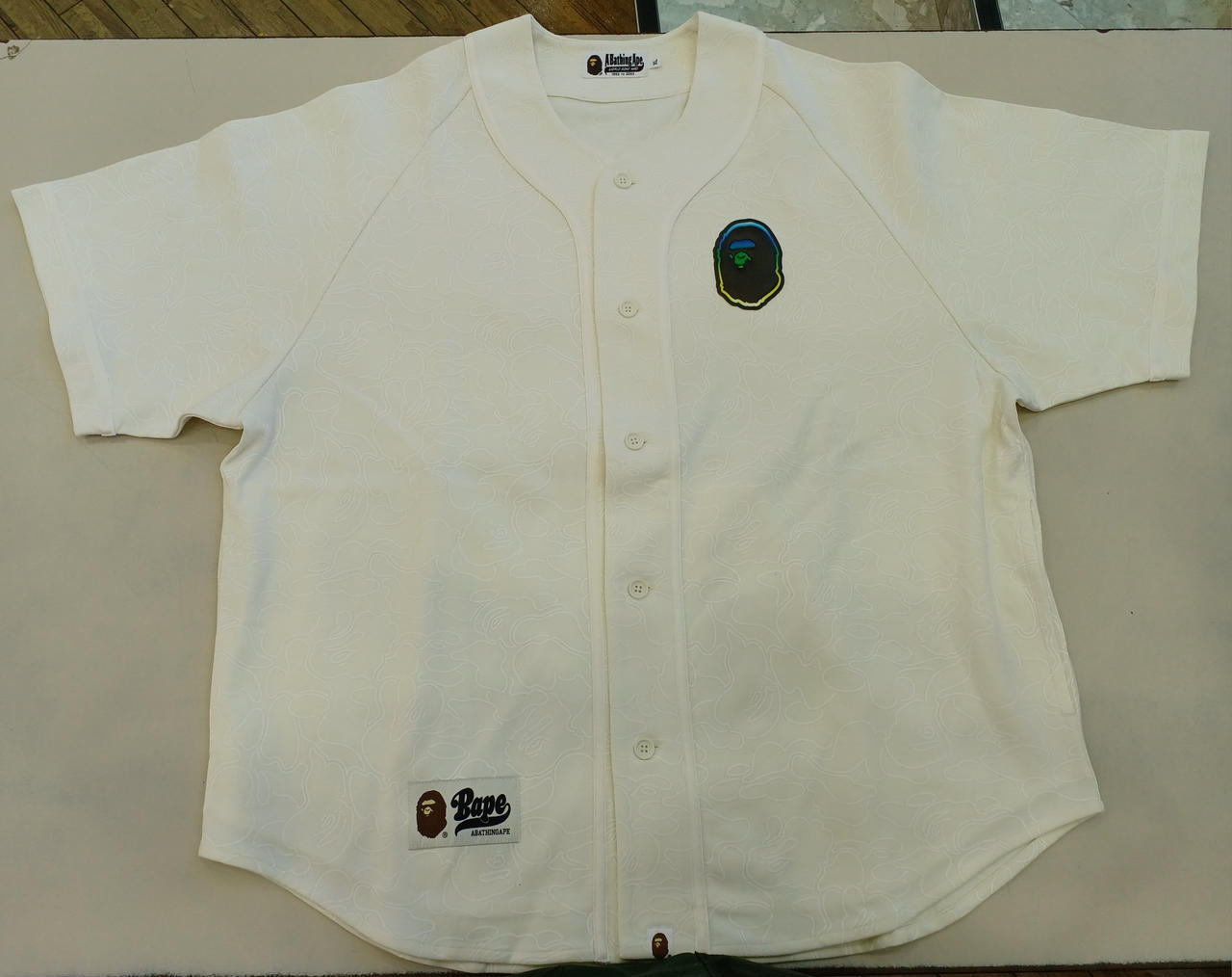 レア極美品！！ア・ベイシング・エイプ　　　　　　ベースボールシャツ　　サイズL A BATHING APE（アベイシングエイプ）の「A BATHING APE
