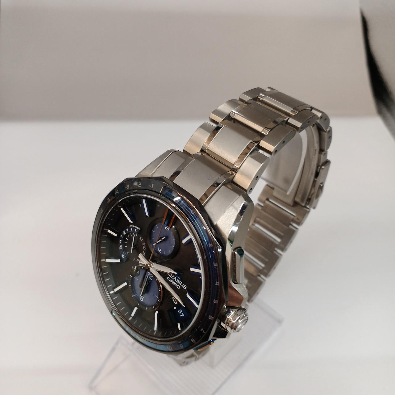 ベルトにキズあり