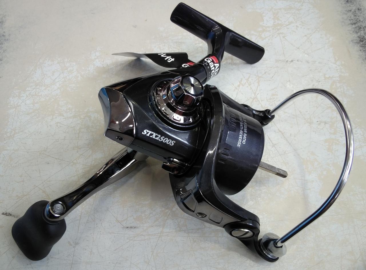 ABU 507 スピニングリール 黒/銀 Amazon | Abu Garcia 507 MKII リール ブラック/シルバー 8