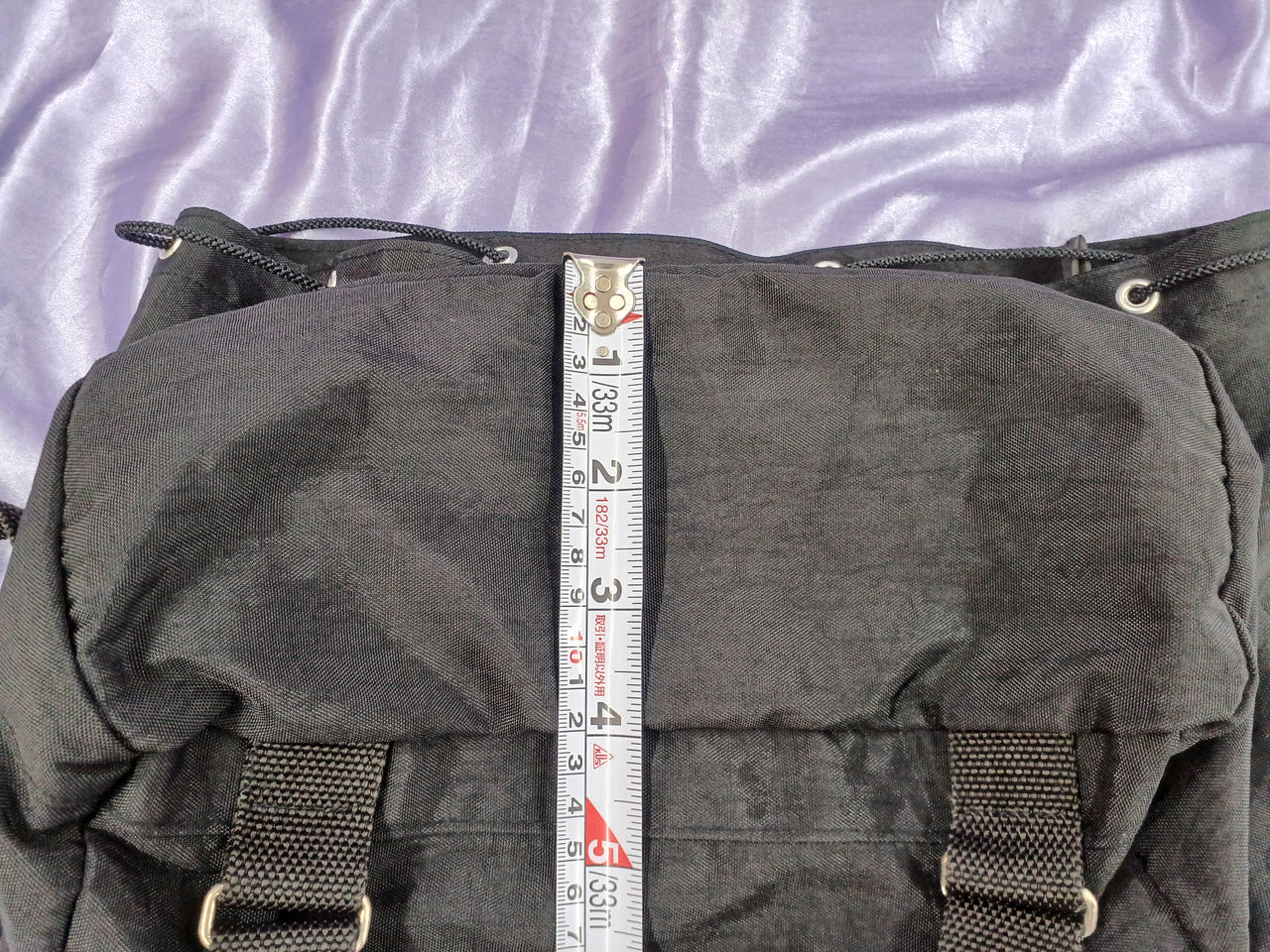 サイズ(マチ)　約12cm