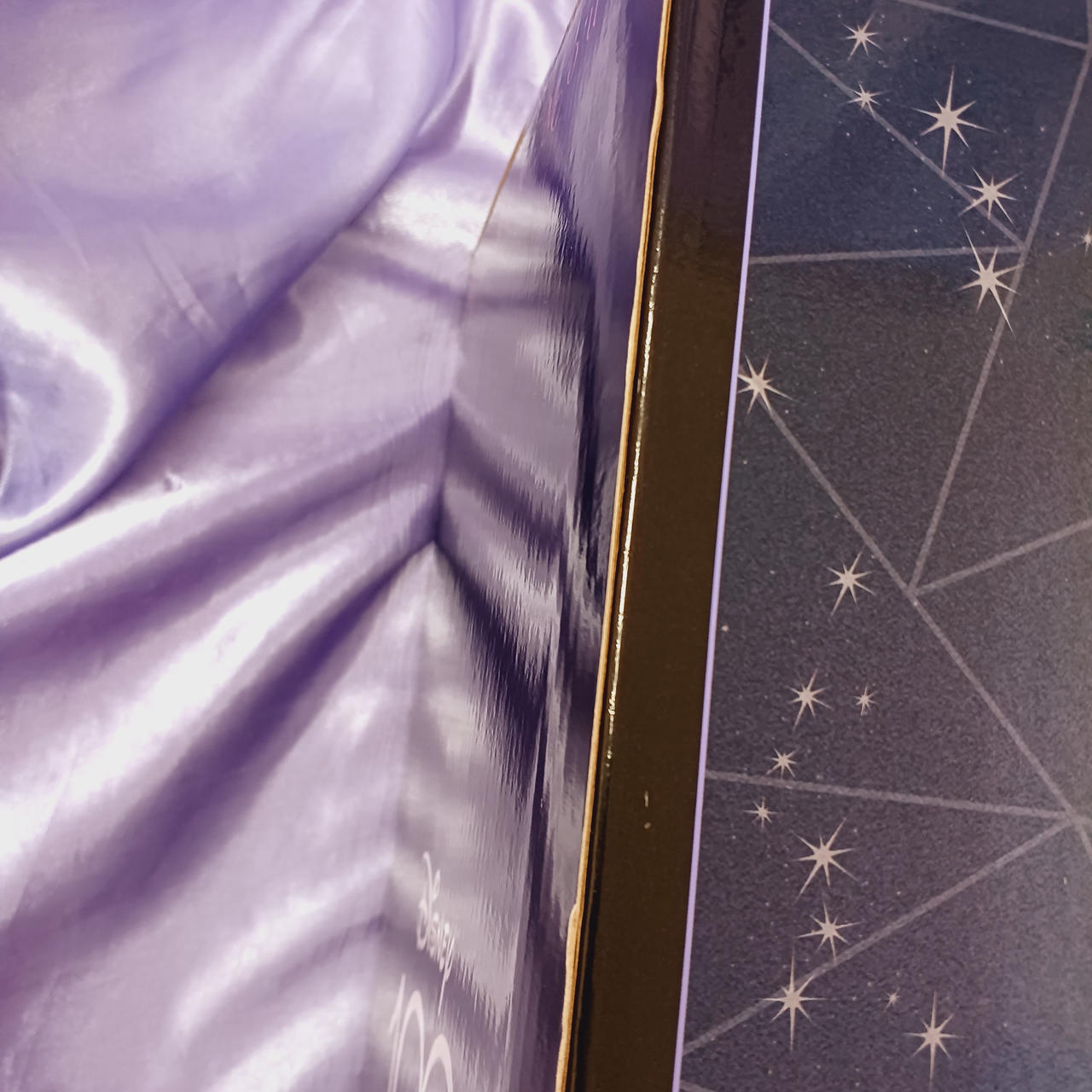 箱イタミあります。