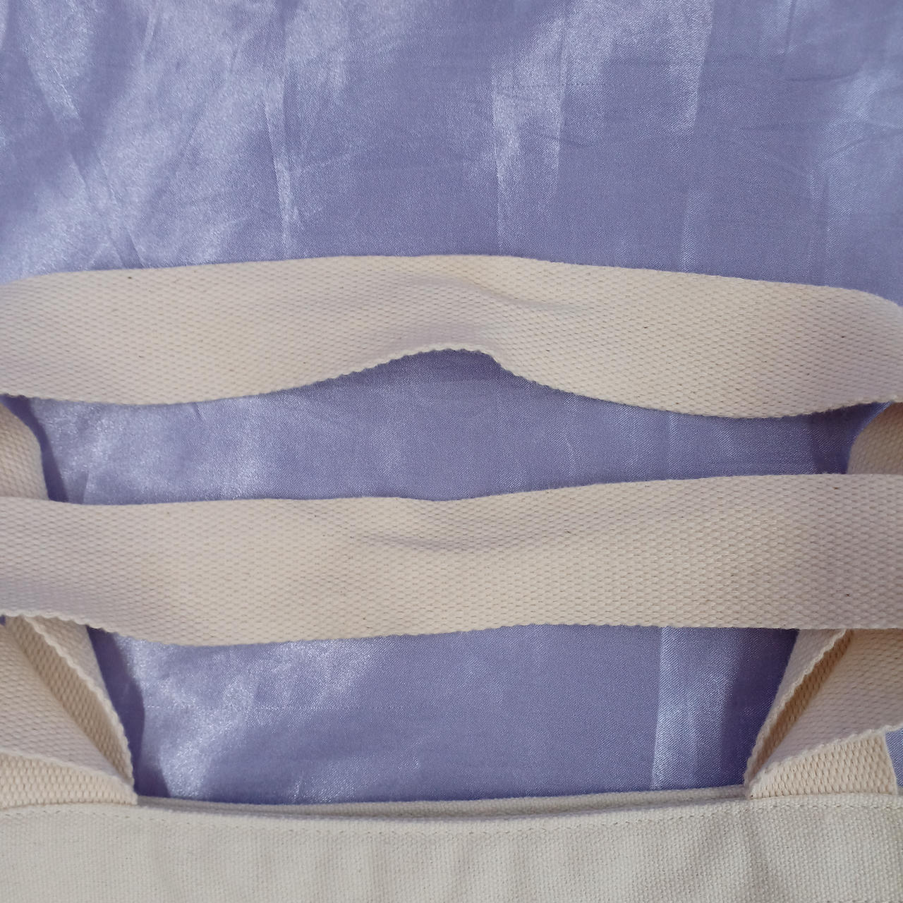 持ち手生地傷みあります。