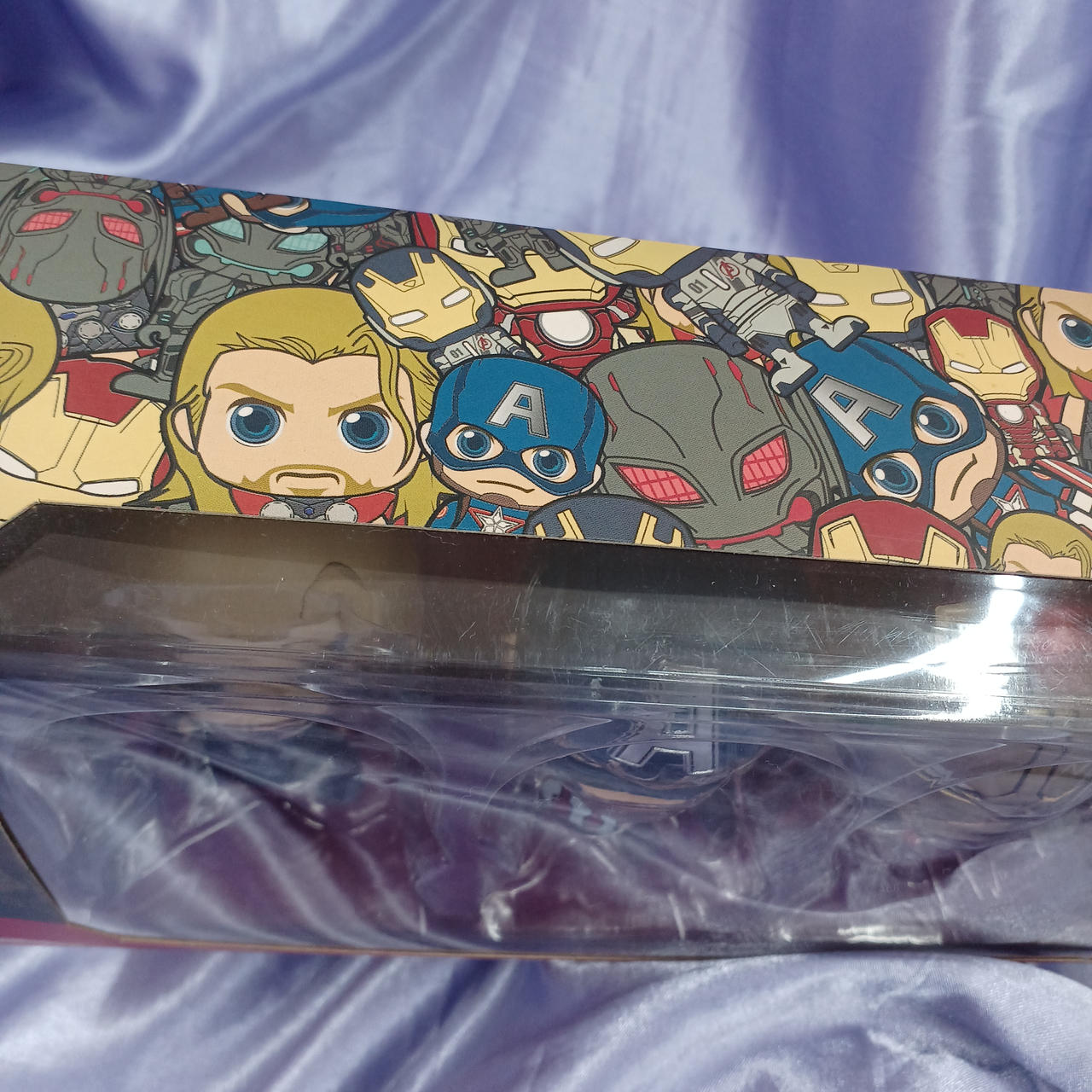 スレキズ、汚れあります