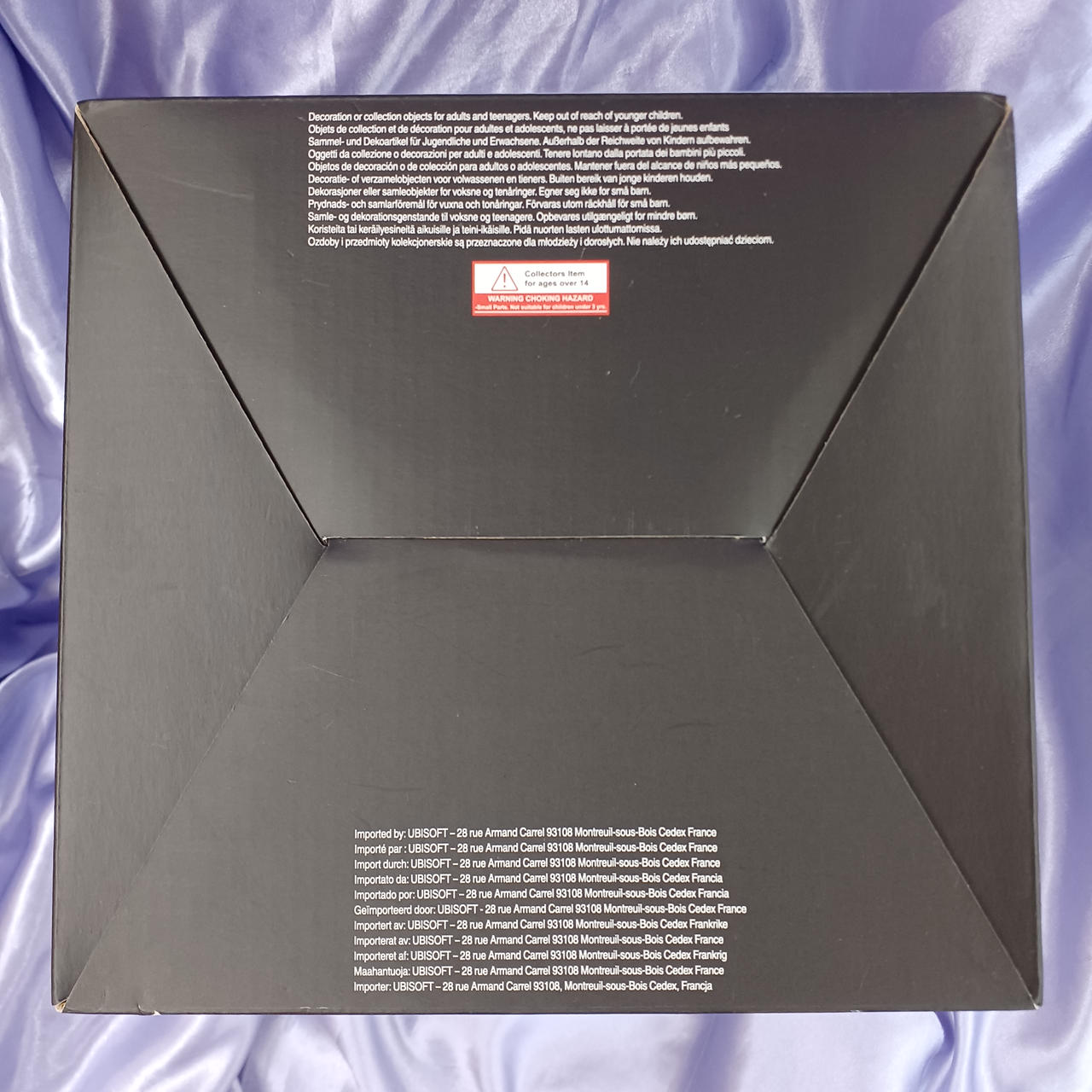 底スレキズ目立ちます。