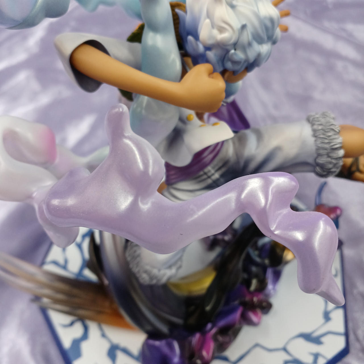 スレ、汚れあります。