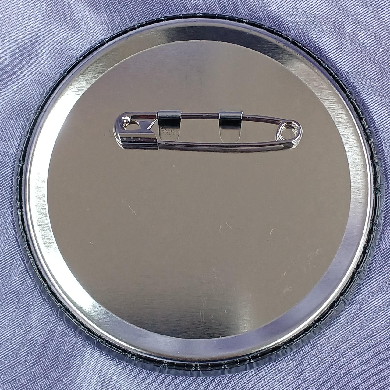 スレキズ・汚れ・黒ずみあります。