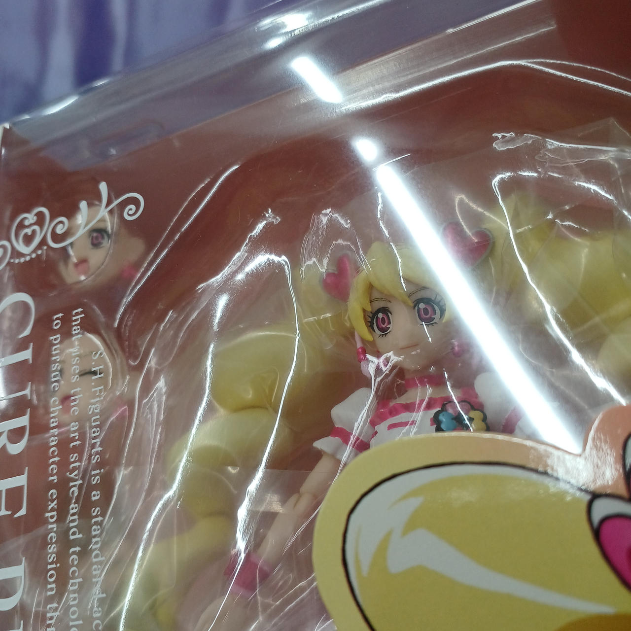 スレキズあります。