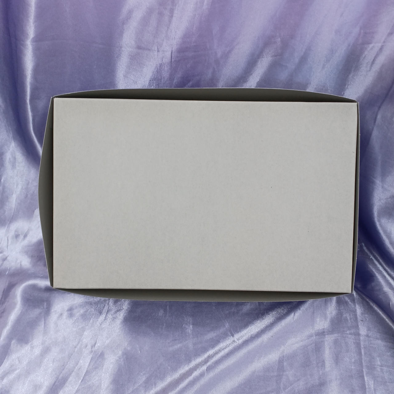 箱イタミあります。