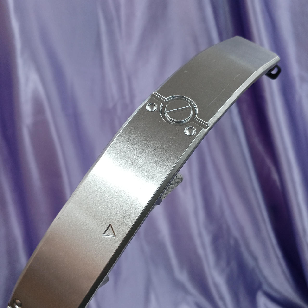 スレキズ・汚れあります。