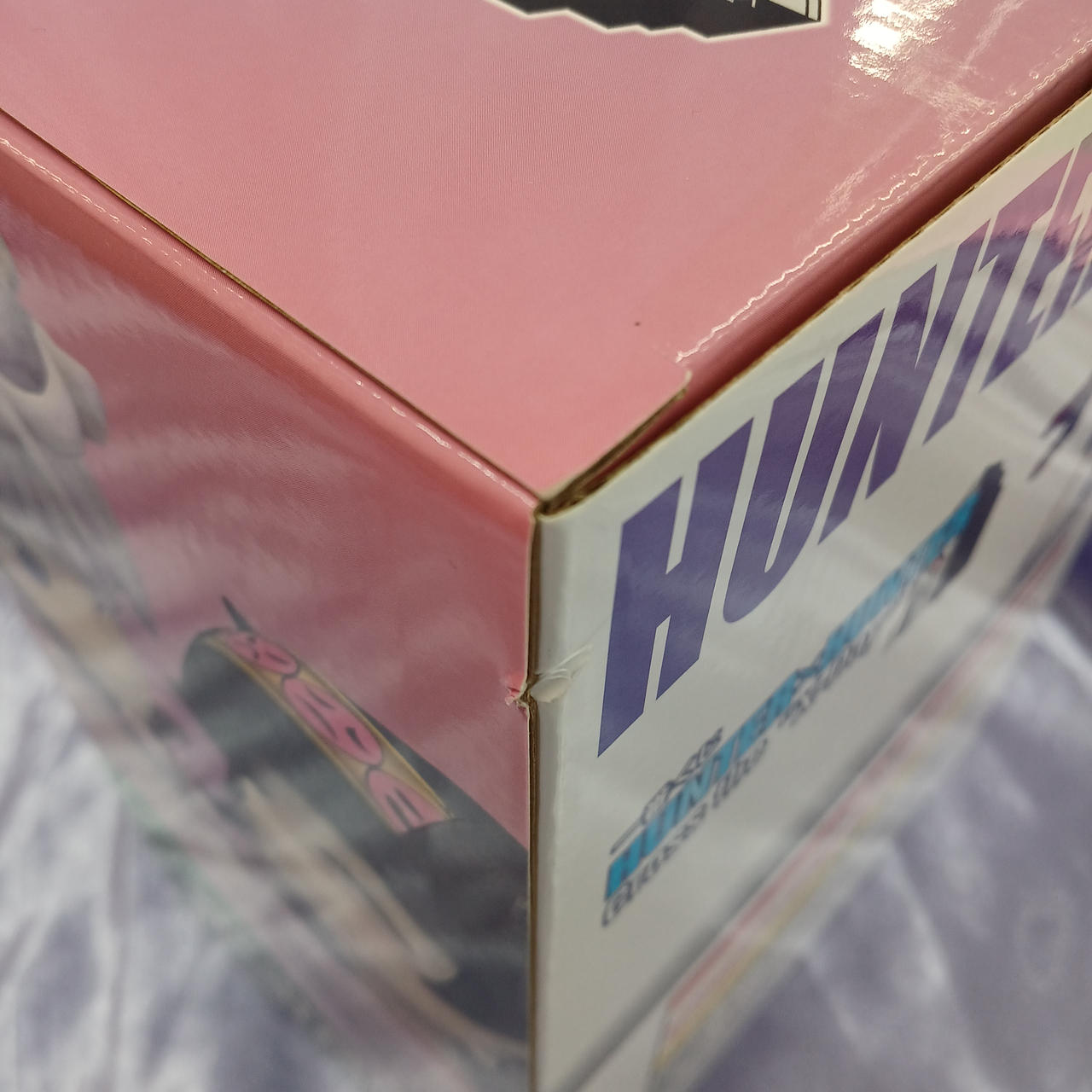 角傷みあります。