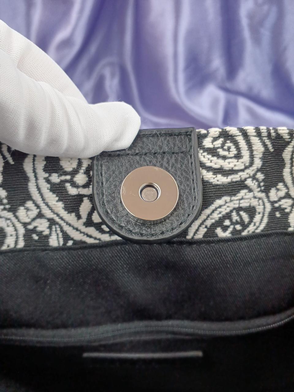 細かいキズあり