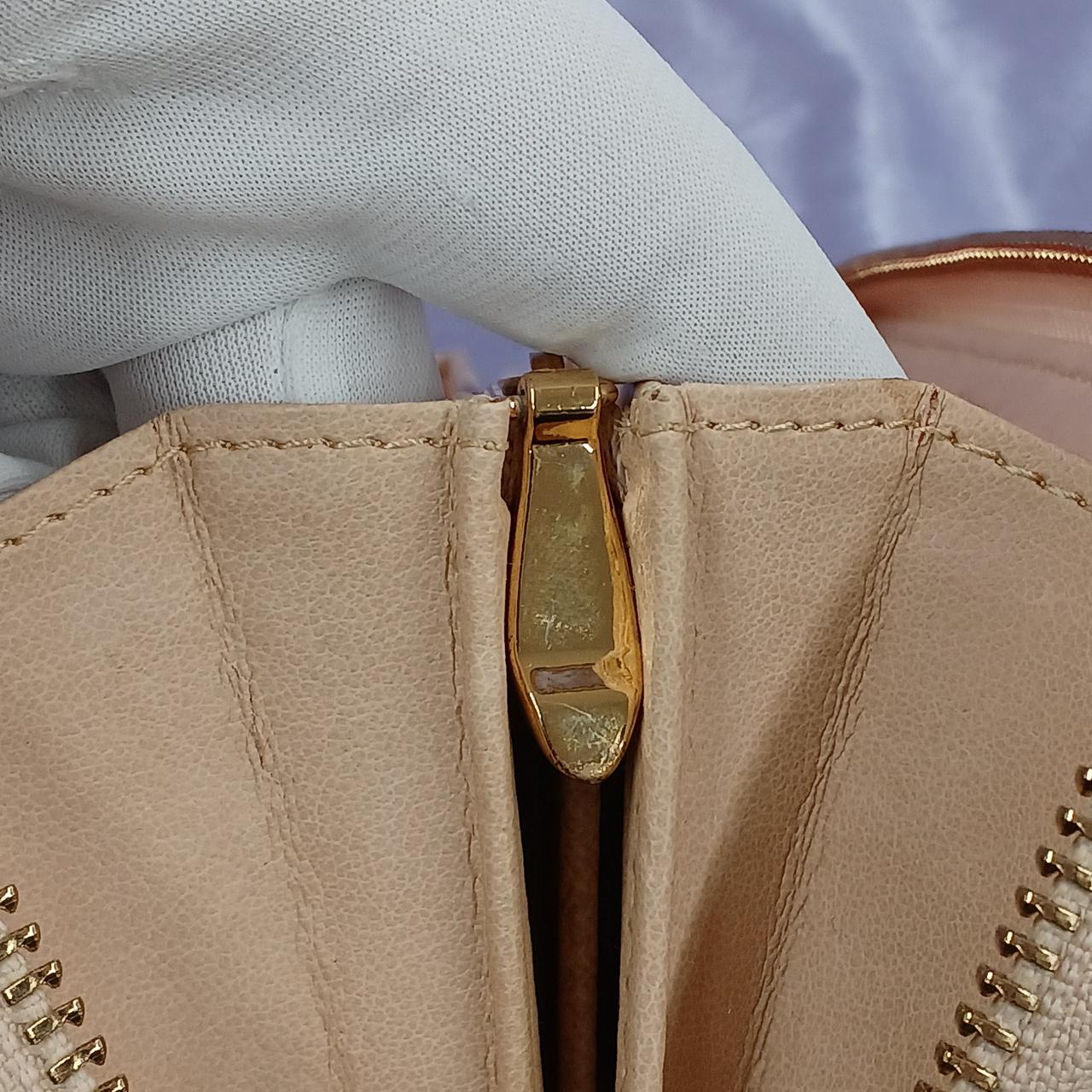 折り目割れあり