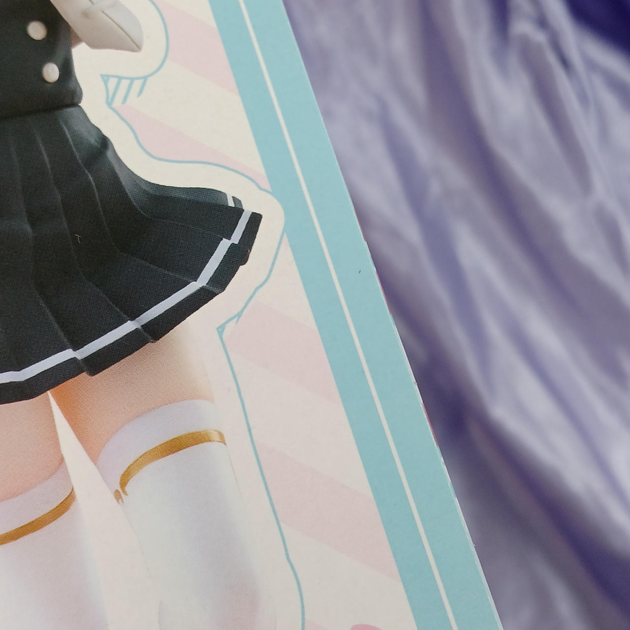 初期不良で黒点あります。