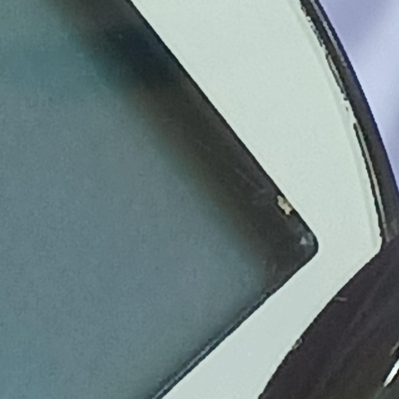 画面内汚れあります。