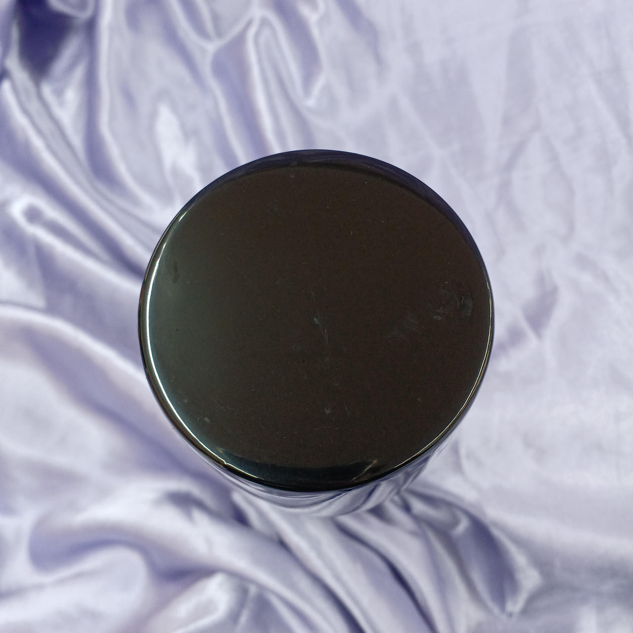 スレキズ・汚れあります。