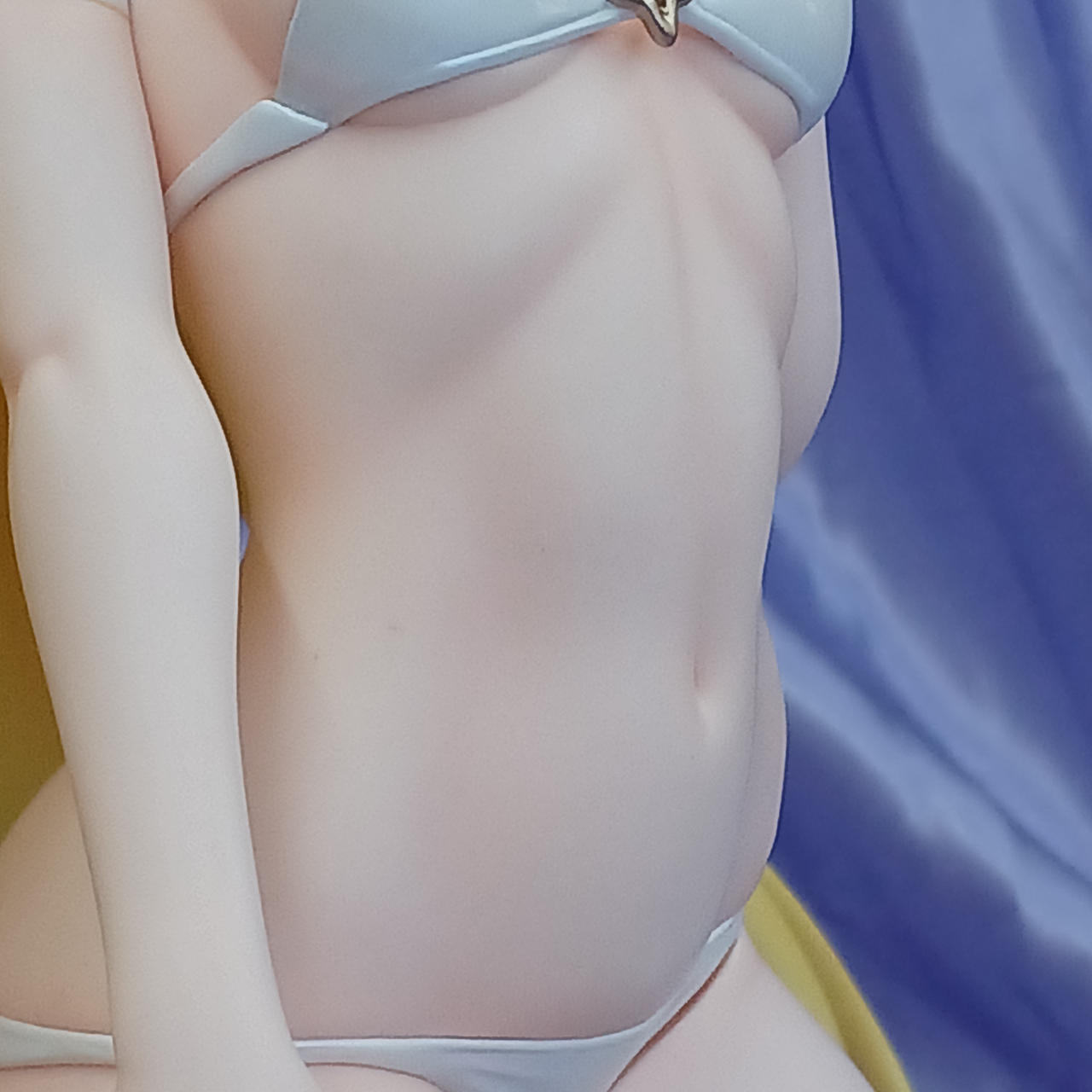 スレキズ・剥がれ・汚れあります。