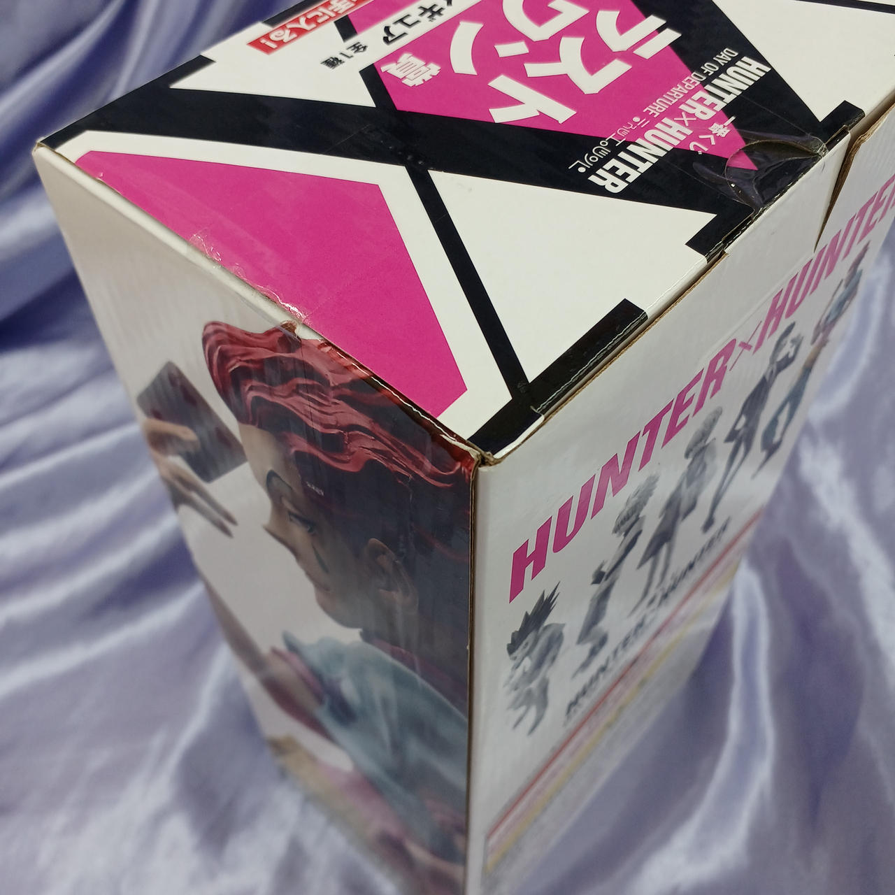 角傷みあります。