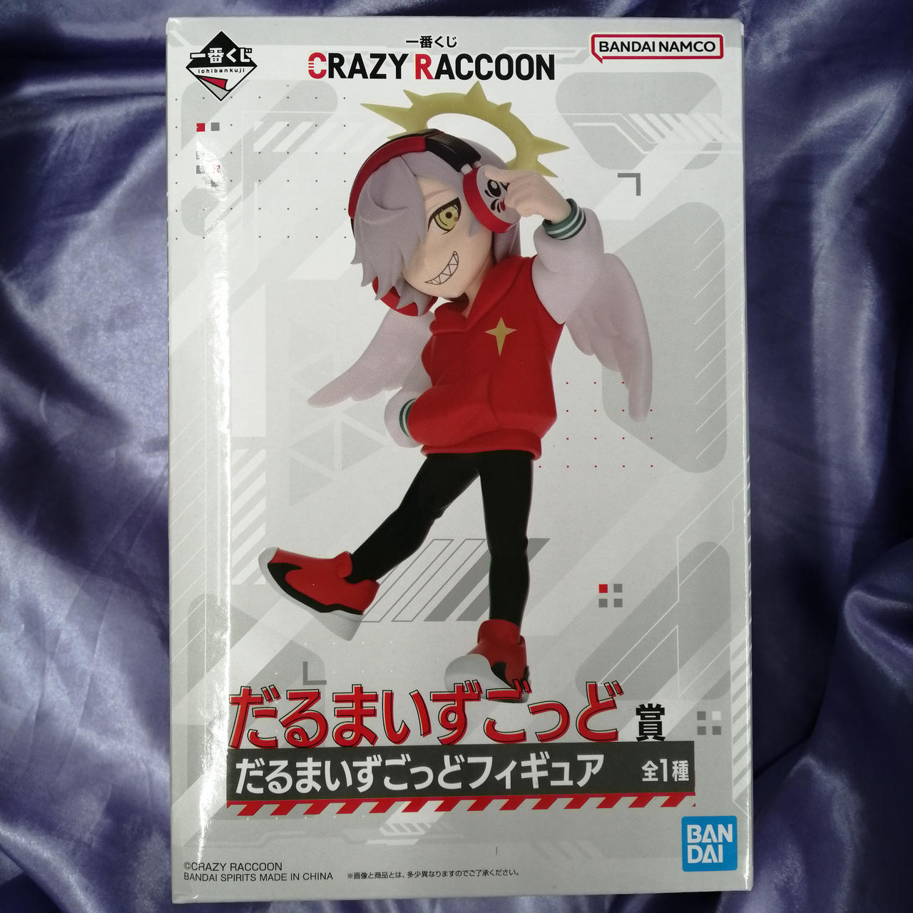 全体的に細かなスレキズあります。