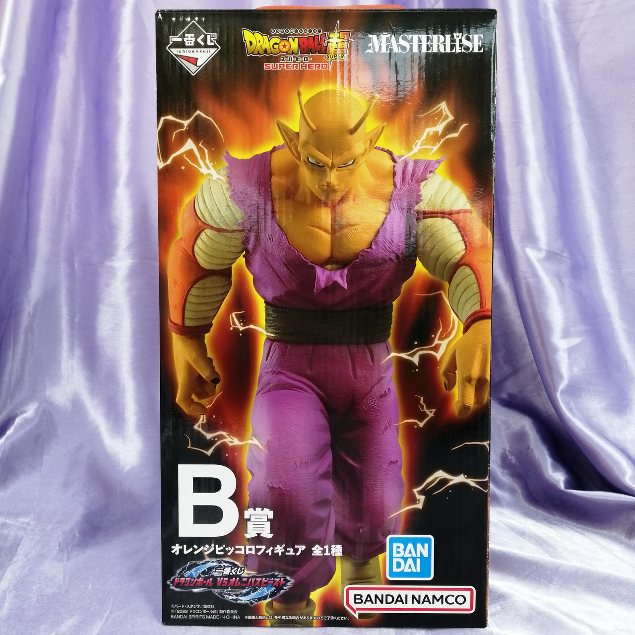 全体的に細かなスレキズあります。