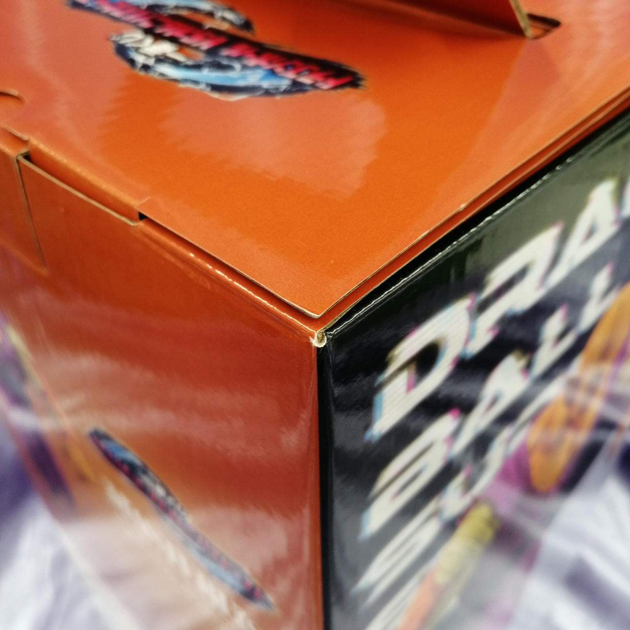 箱イタミあります。