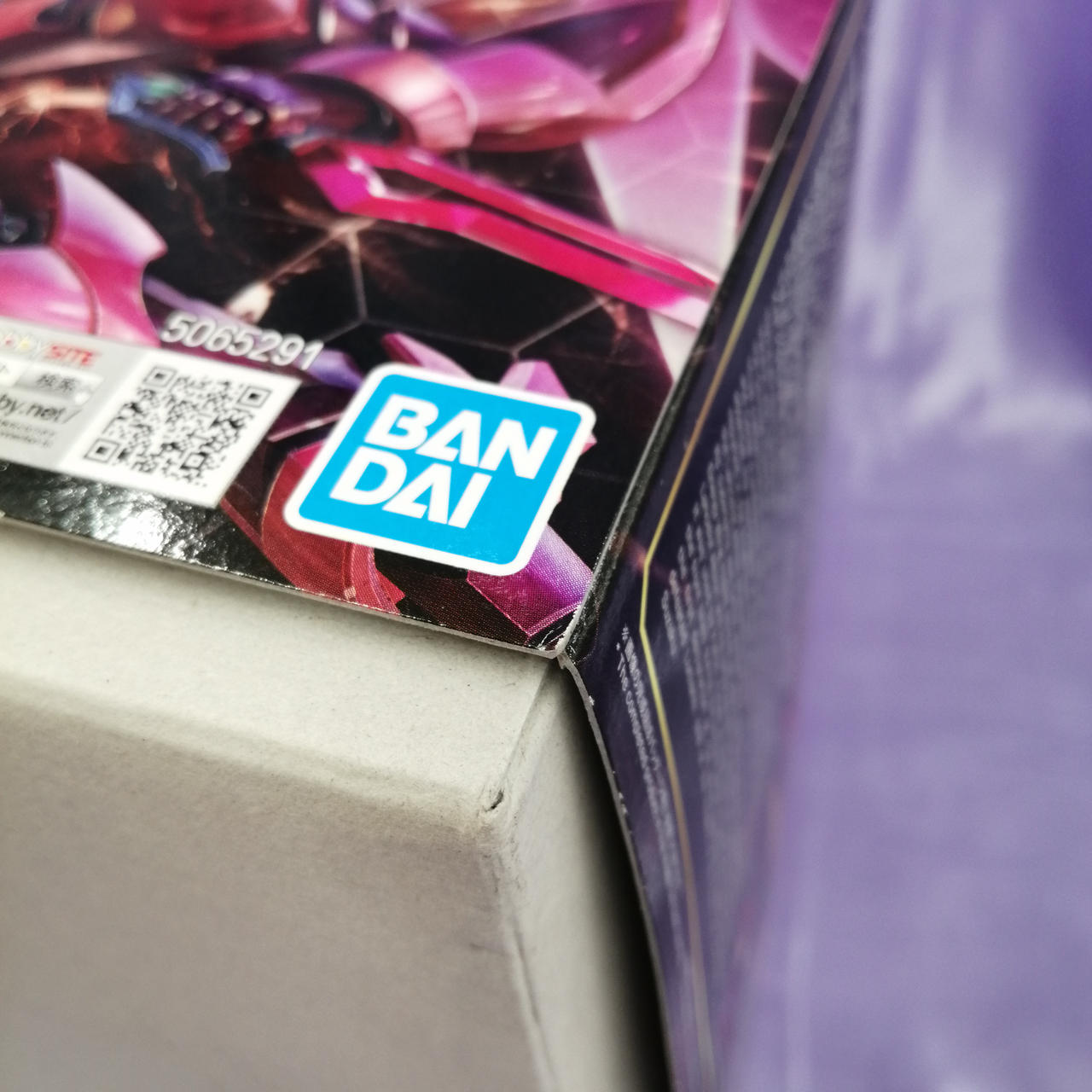 バンダイ(BANDAI)|HGプラモデル コードギアス反逆のルルーシュR2