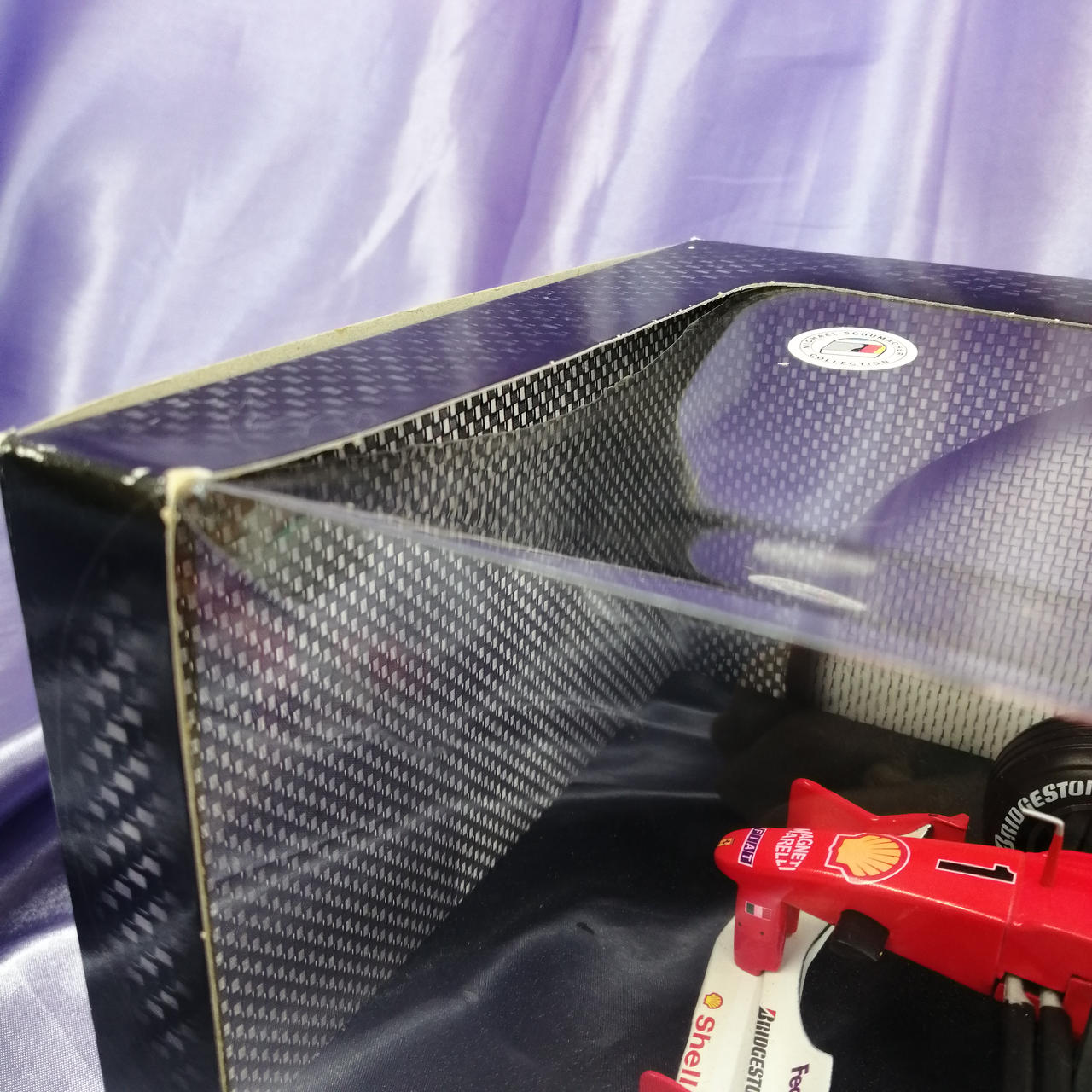 一部剥がれあります。