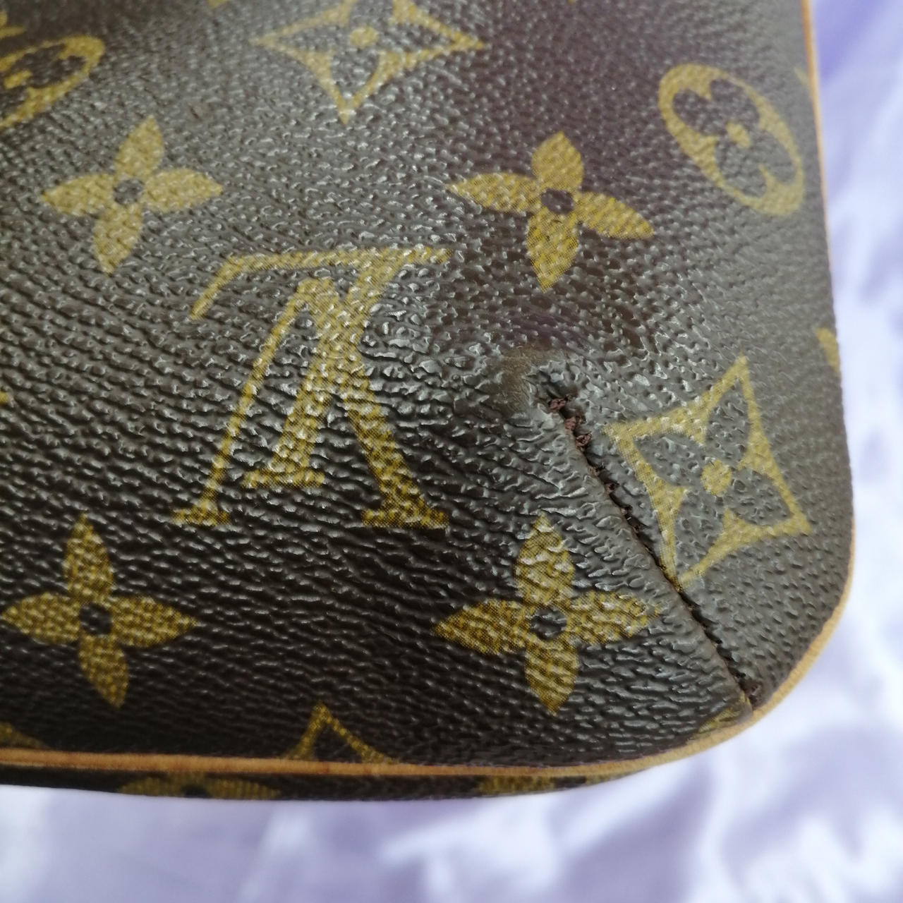 角スレあります。