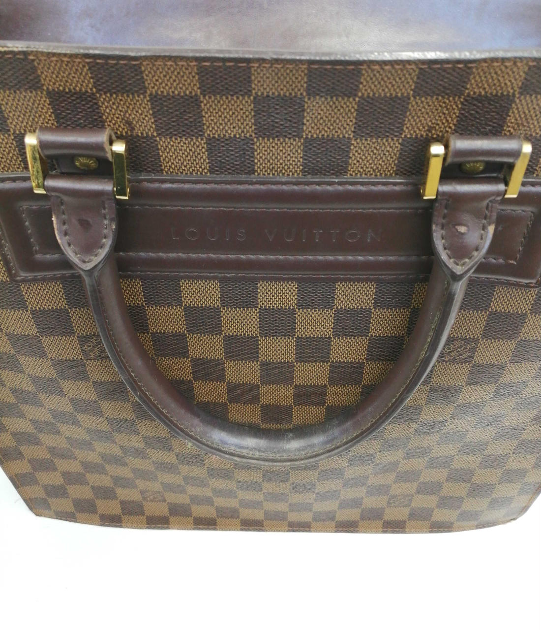 汚れ剥がれ有り。