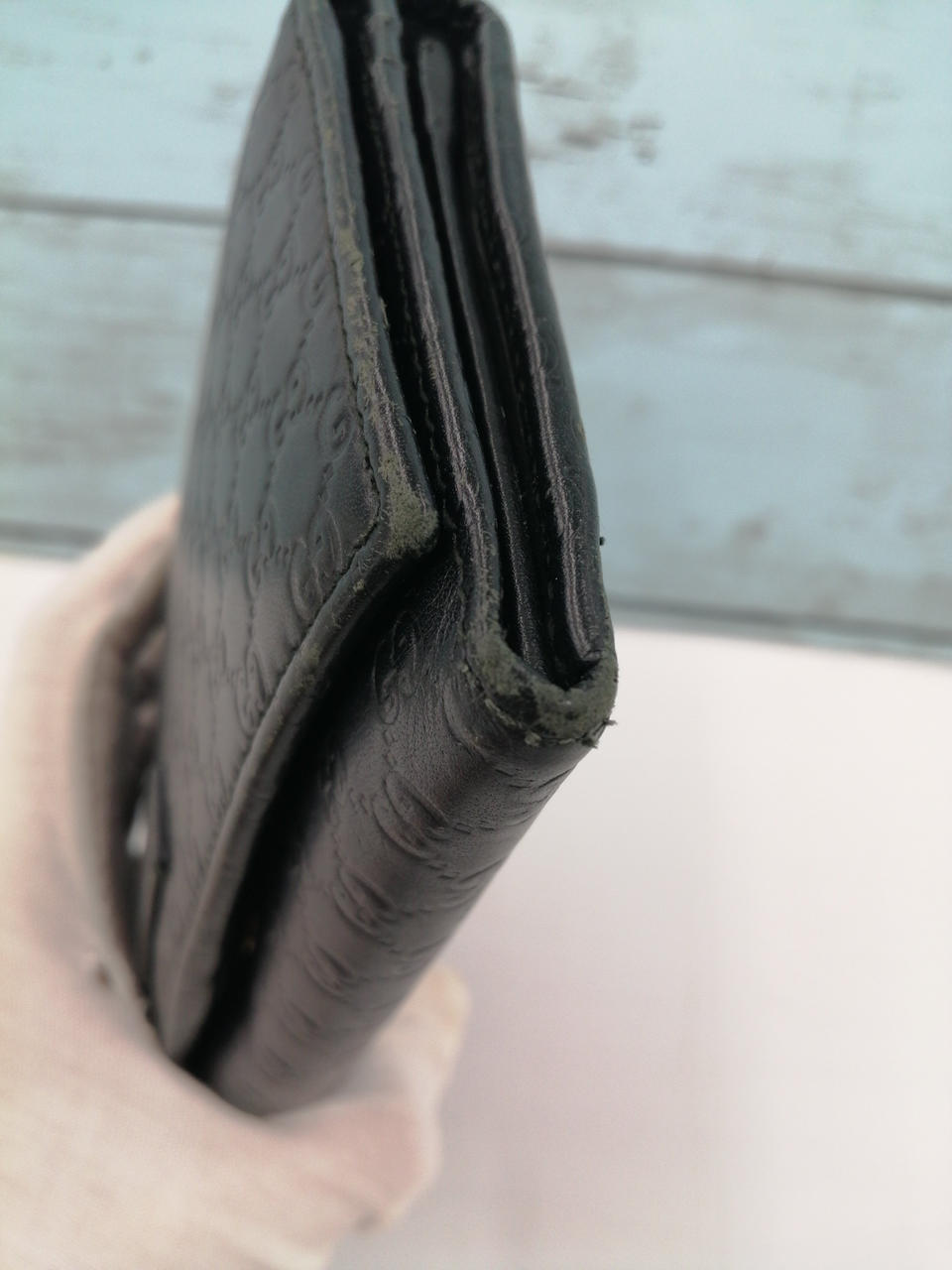 すり減っています。