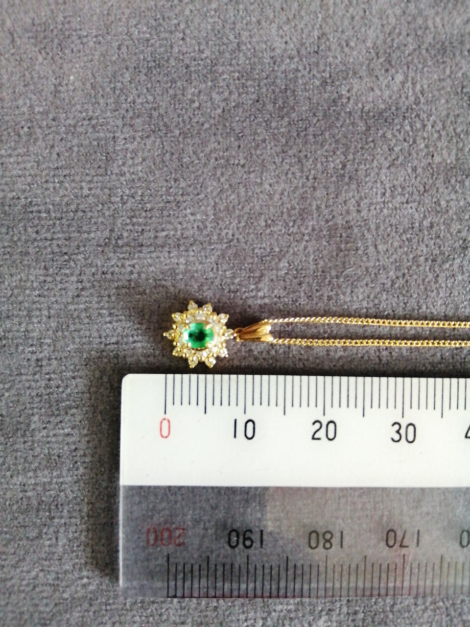 トップ全長約1.4cm
