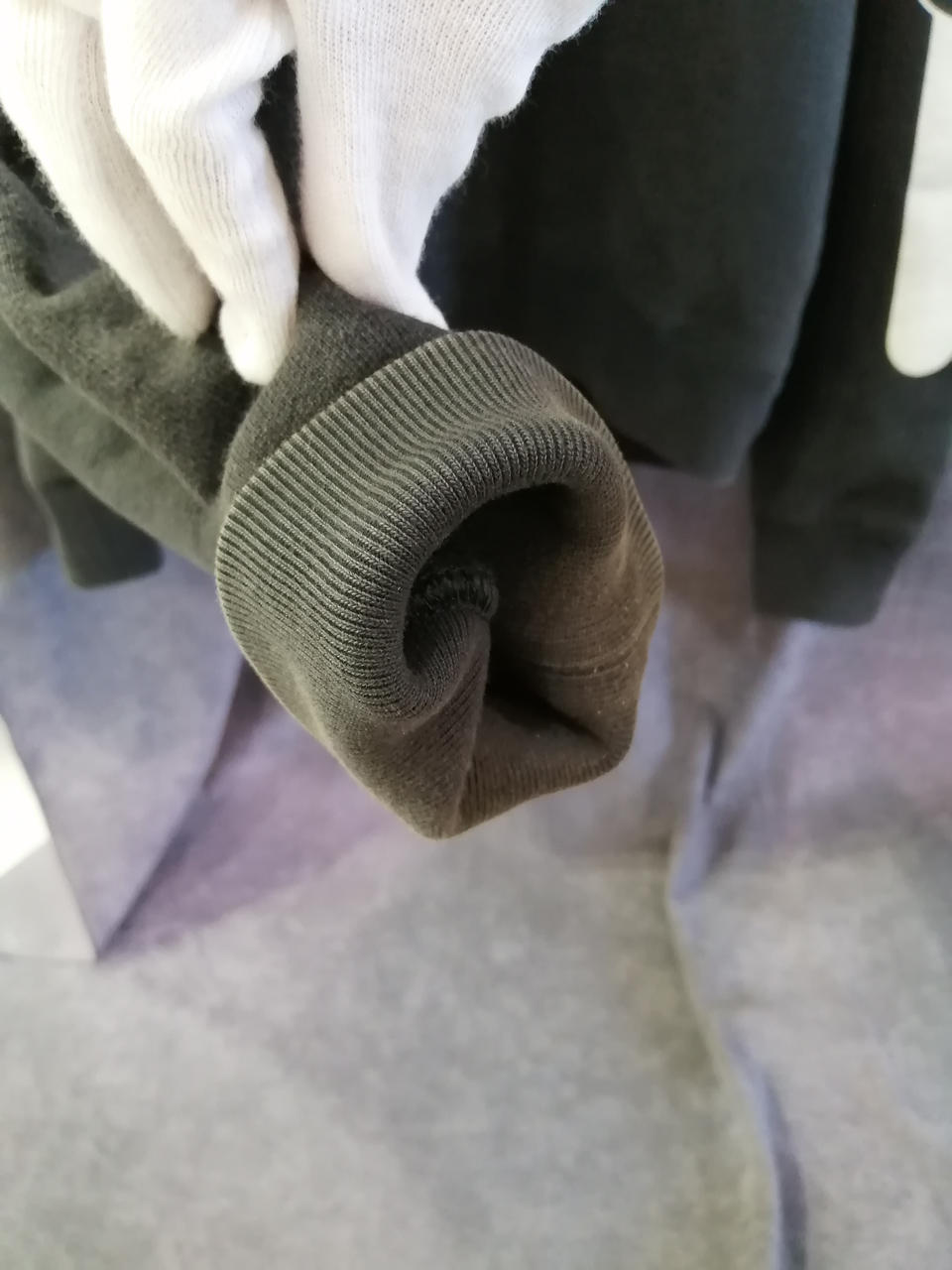 色あせあります
