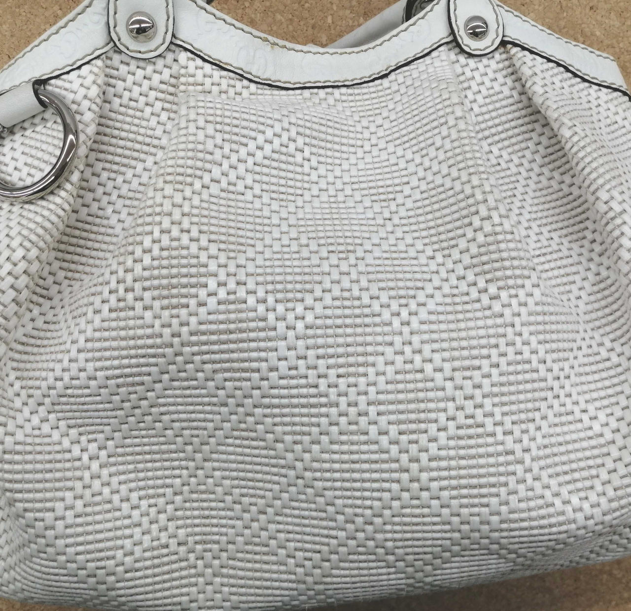 全体的に汚れあり