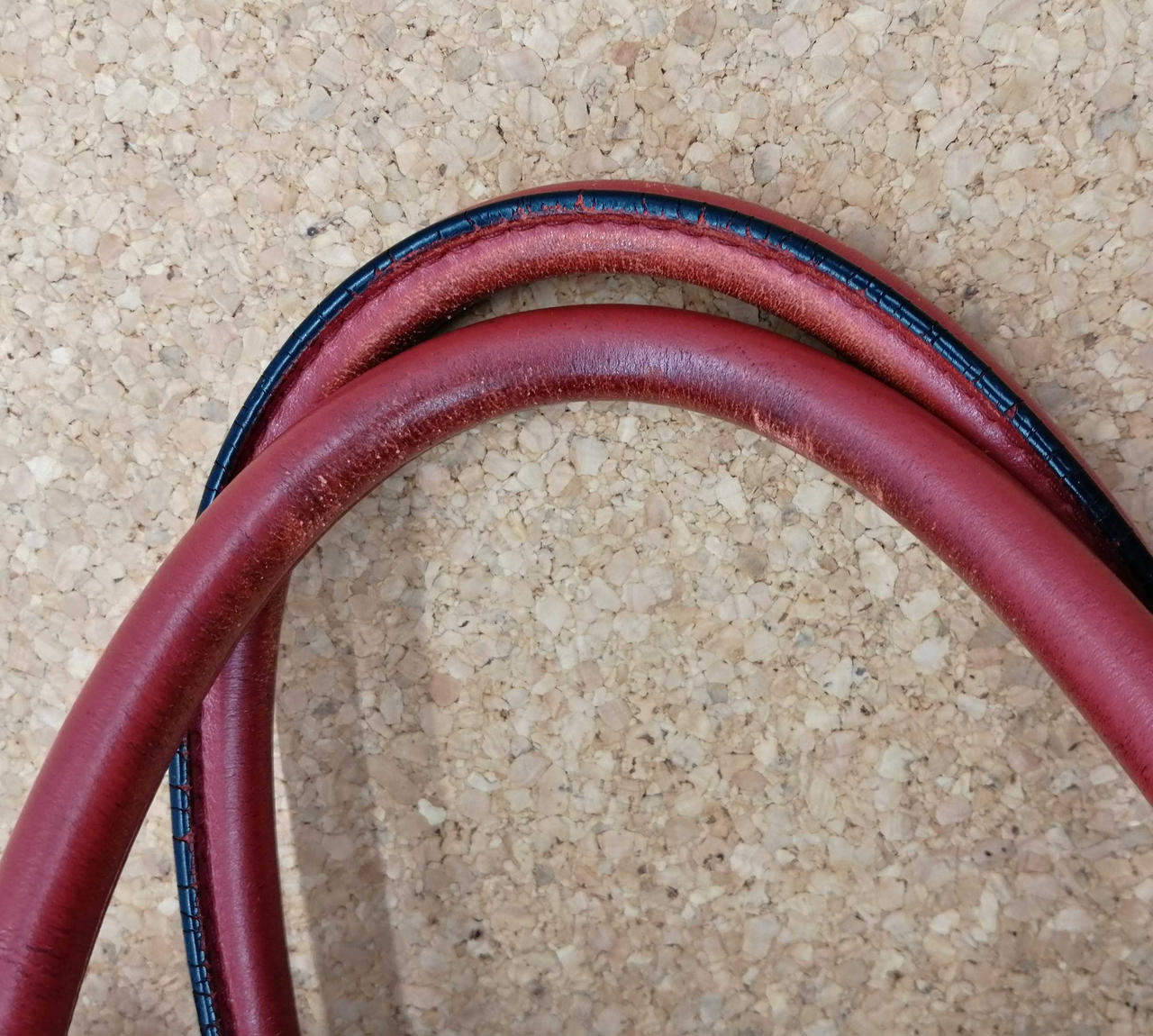 ハンドル部ダメージ、割れあり