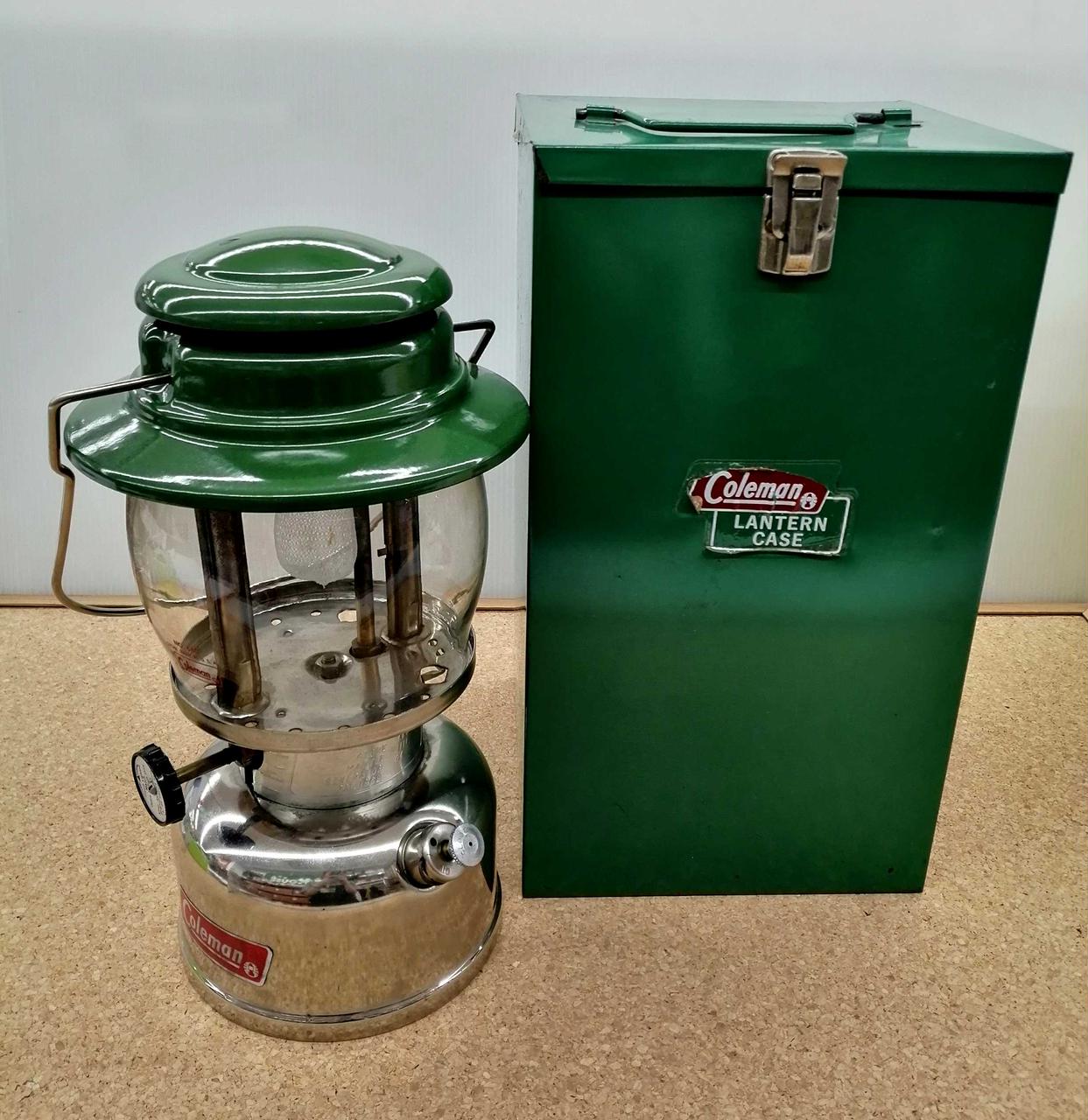 ビンテージ・点灯確認済 コールマン ガソリンランタン 226 1993 ケース付 Coleman ビンテージ・点灯確認済 コールマン ガソリンランタン
