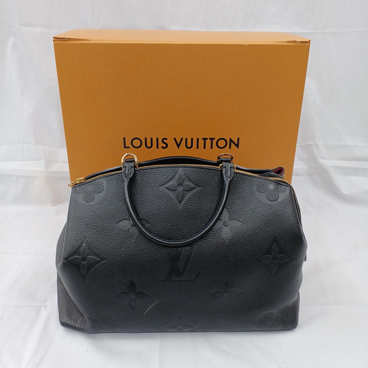 LOUIS VUITTON 型番：M45811 グラン・パレMM