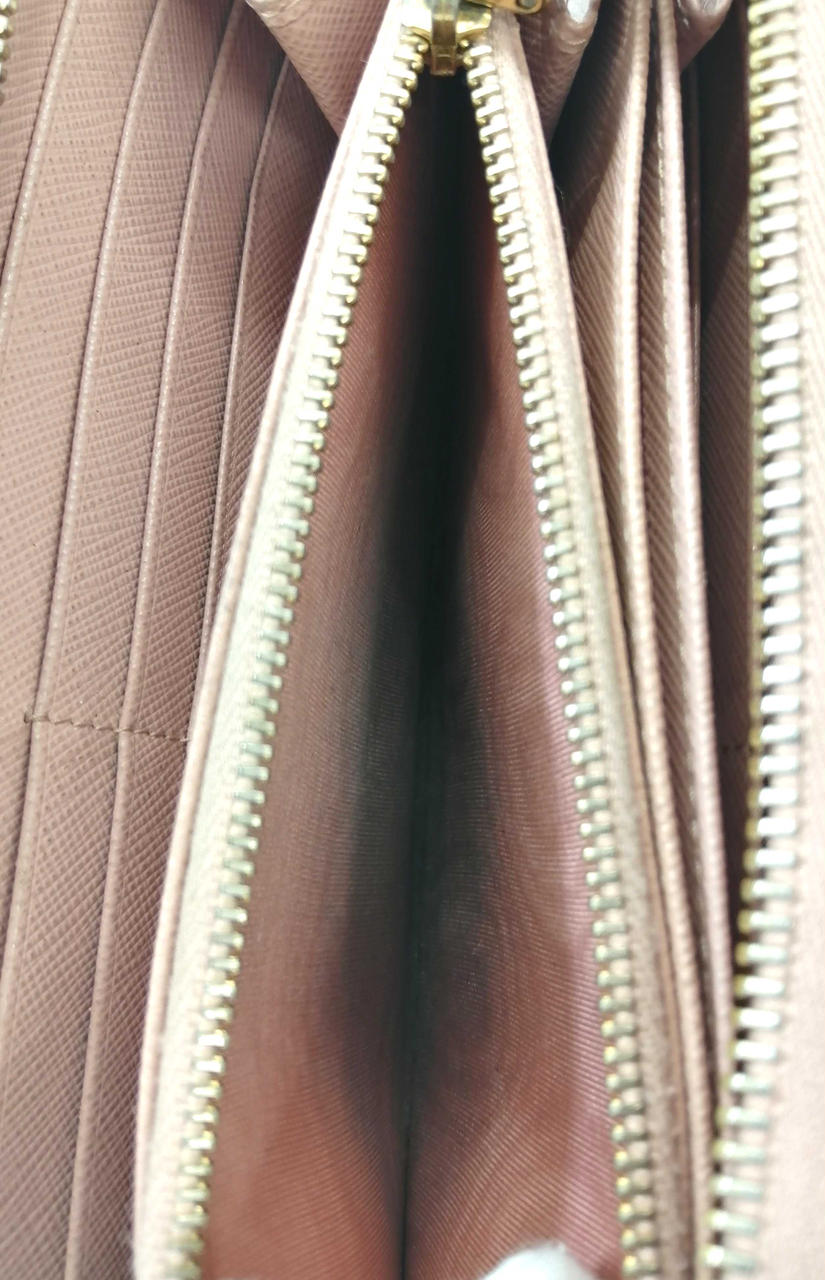 汚れあります。