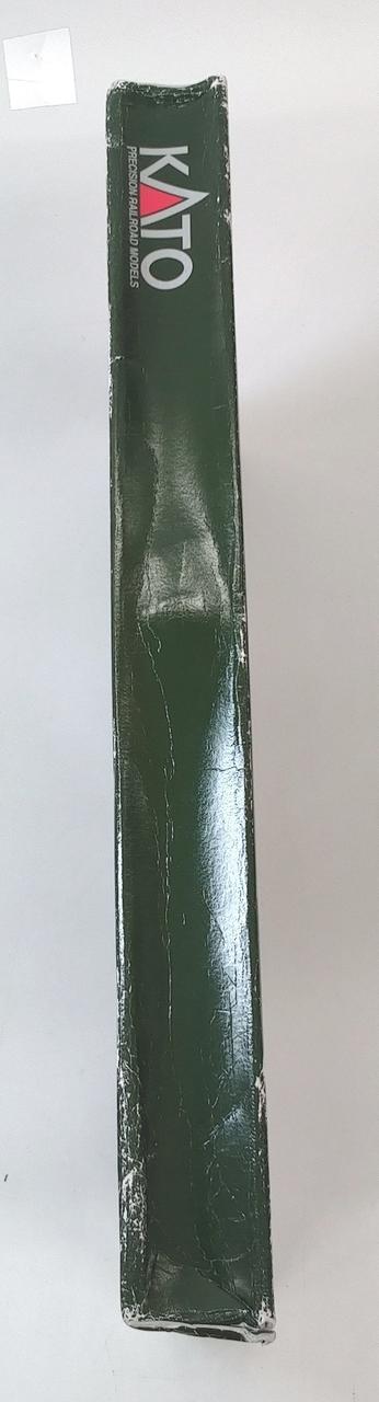パッケージに痛み有り