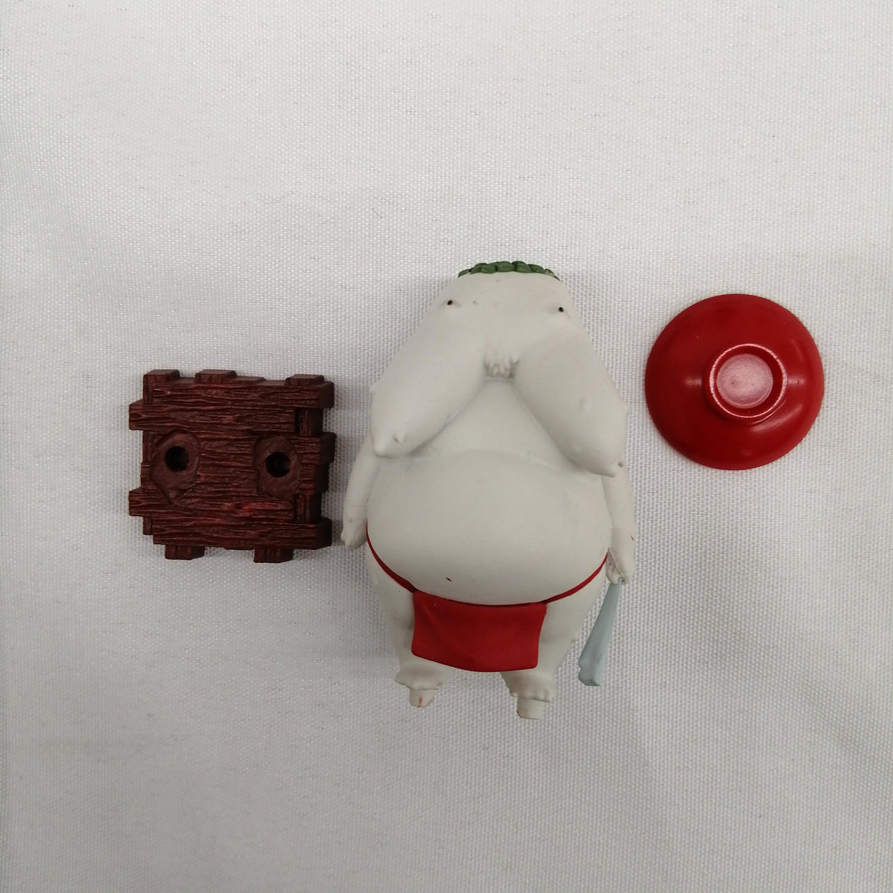 このようにパーツと台座が分解できます。