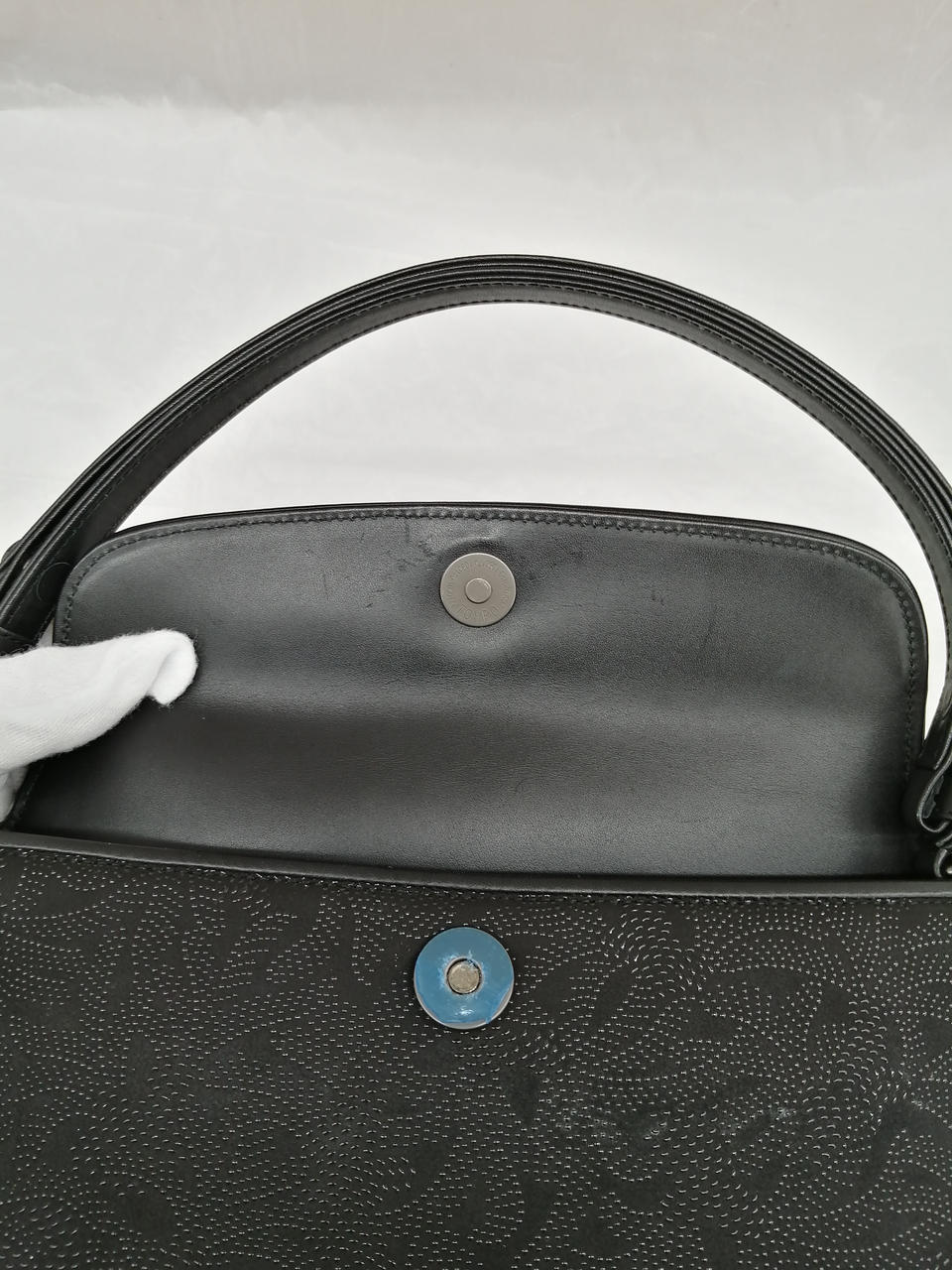 キズあり　保護フィルム付き