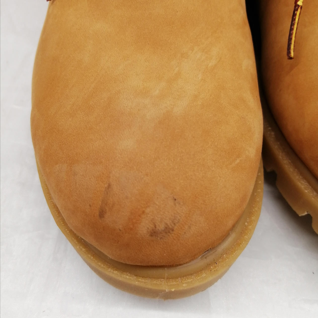 左つま先　汚れあり