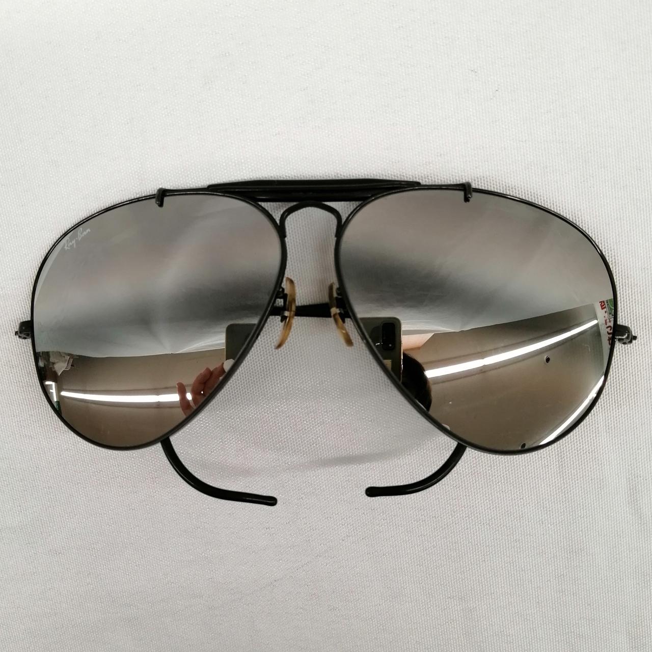 レンズにキズあり