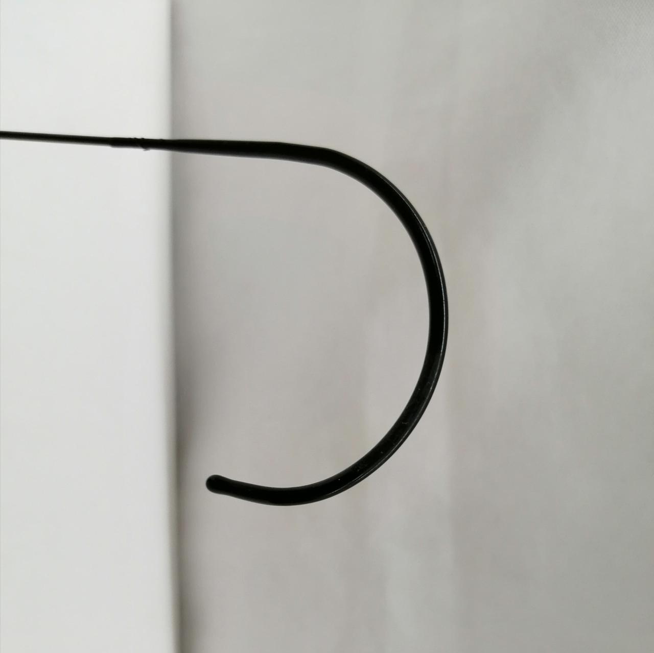 耳掛部分に汚れあり