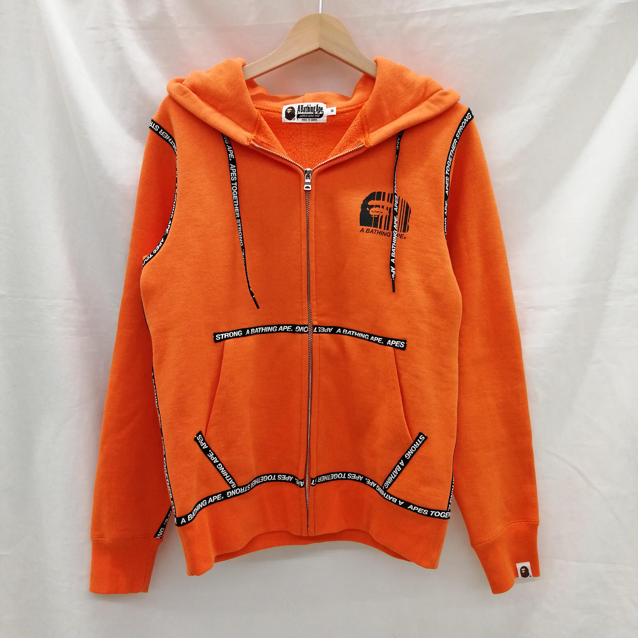BAPE キャラクター柄 パーカー オレンジ　A Bathing Ape ☆XL☆ オレンジカモ シャーク パーカー shark full zip hoodie