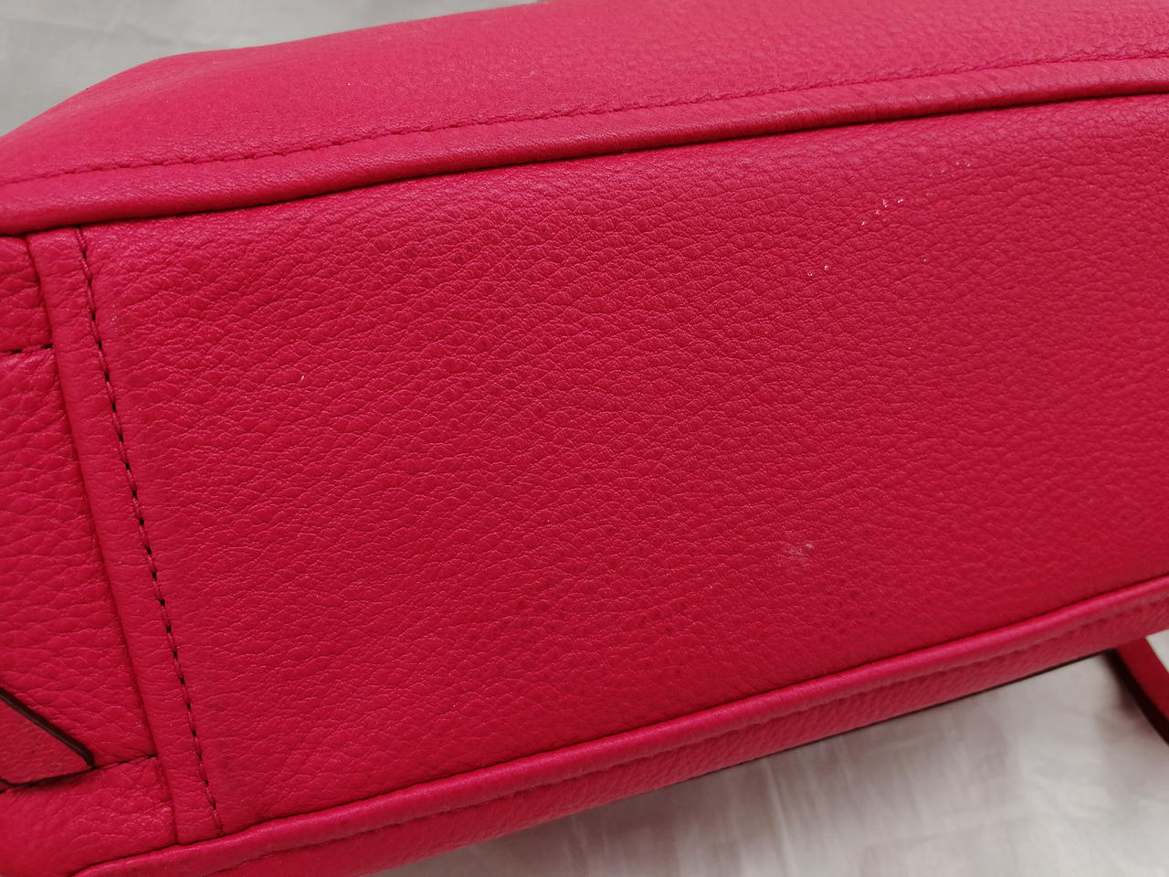 底面・角に汚れあり