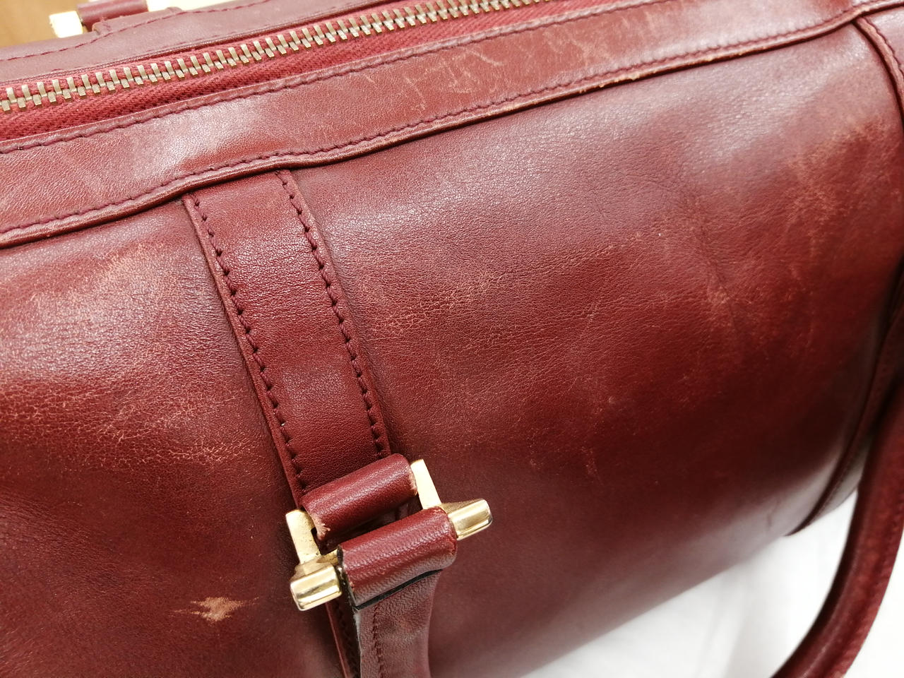 全体的に傷ございます