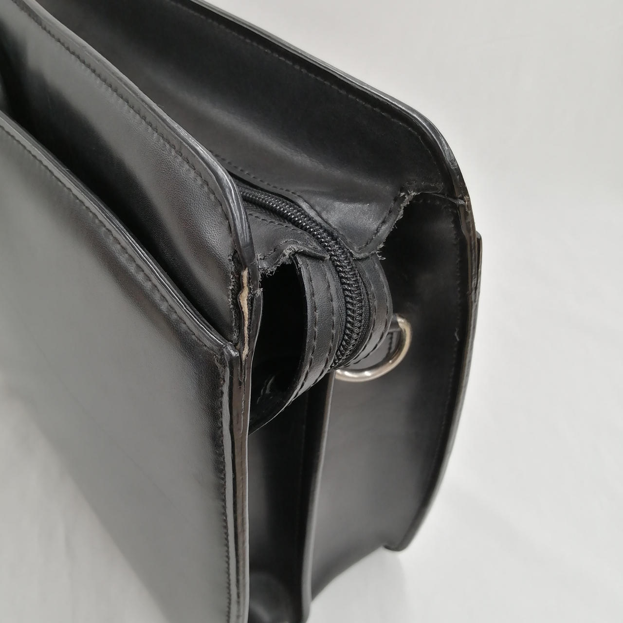 スレ・破れあり