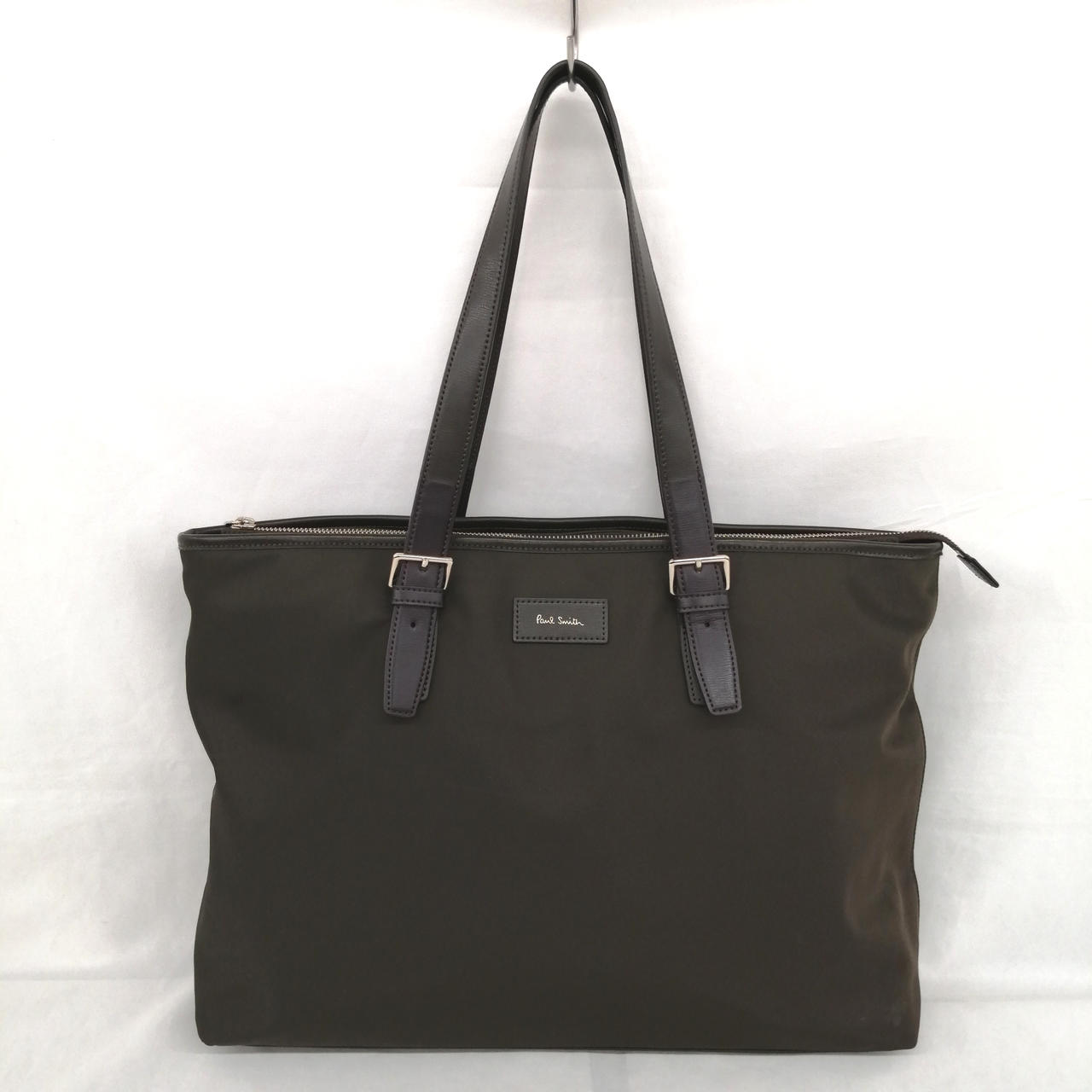 シミ、汚れ等あり