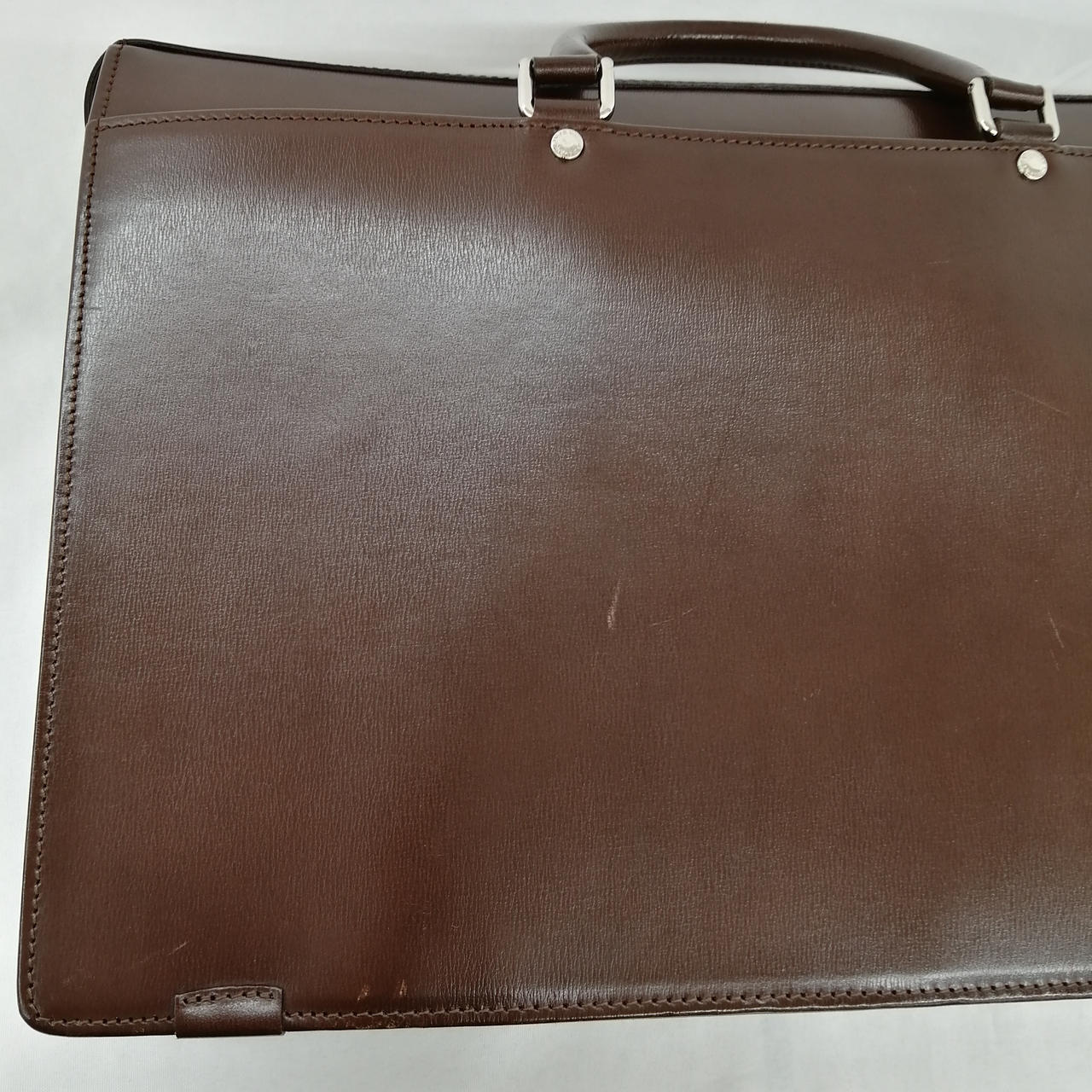 表面スレ・キズ多数あり